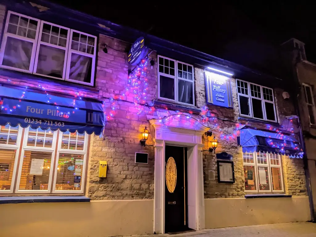 Four Pillars Indian restaurant_Olney_slider_image_2