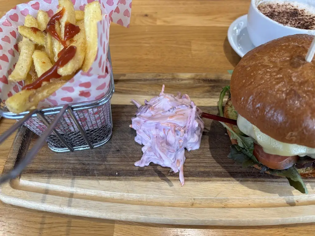 Lookout Cafe_Overcombe_slider_image_3