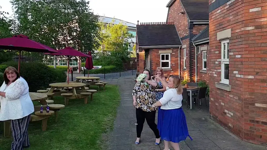 Half Penny Farm - Dining & Carvery_Oldbury_slider_image_2