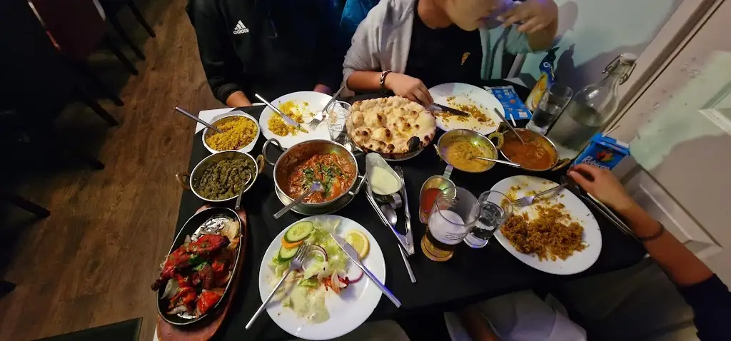 Tony Roberts_Mozalicious_Oldbury_review