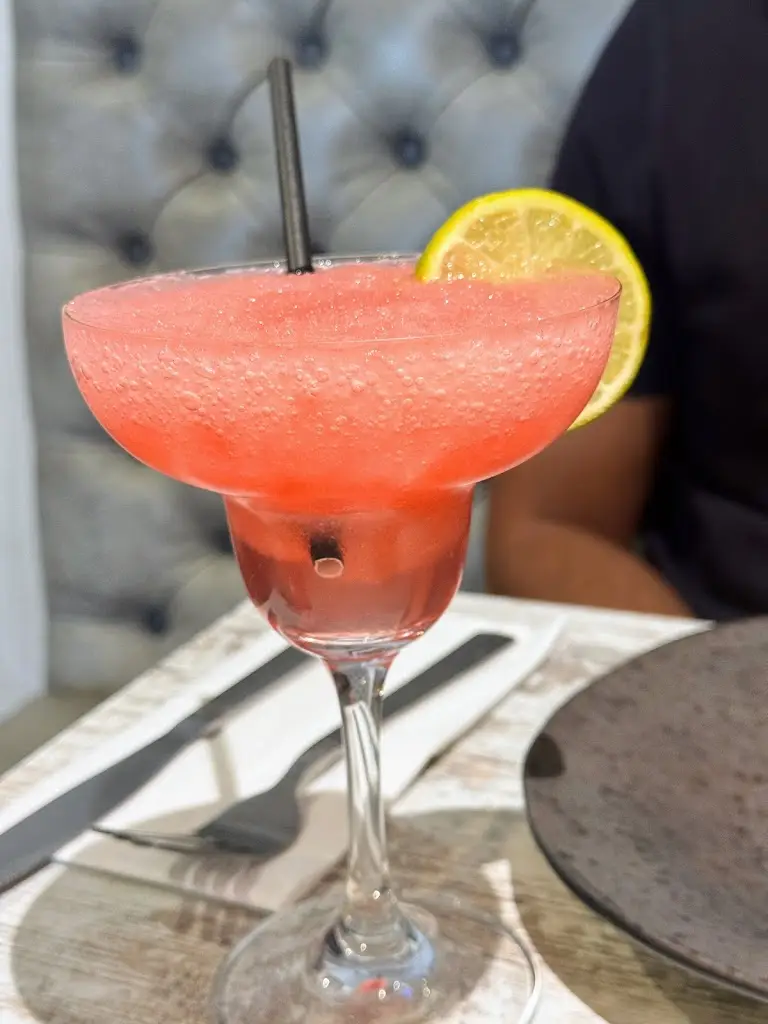 R Mathur_takaa tak, Oldbury_Oldbury_review