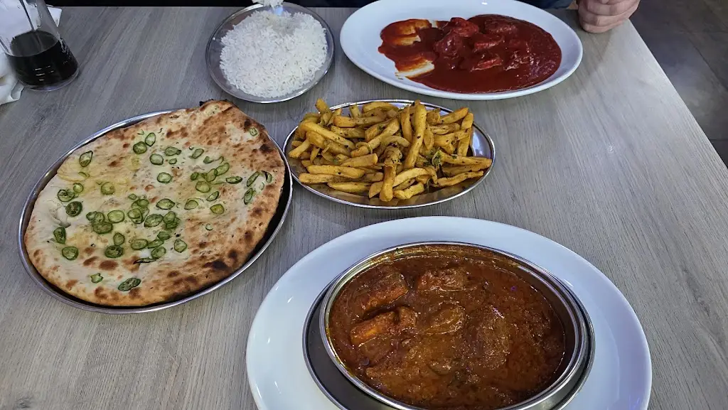 Lee Bates_Little Bangla Bangladeshi & Indian Cuisine_Oldbury_review