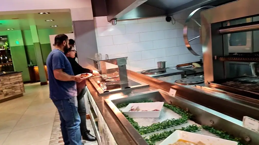 Saphari_Oldbury_slider_image_2