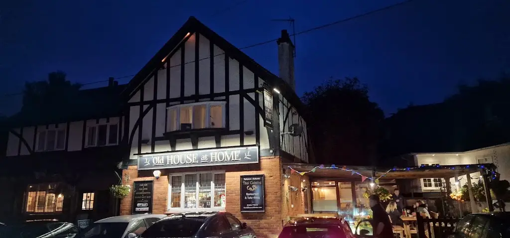 Andrew Reeves-Hall_The Old House At Home_Overton_review