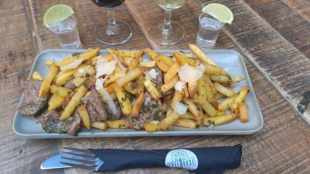 Nicky Preston_Treehouse Bar and Kitchen_Otley_review