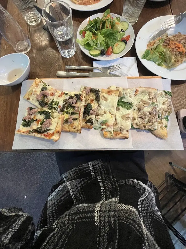 Austin Willson_A Casa di Alessia_Otley_review