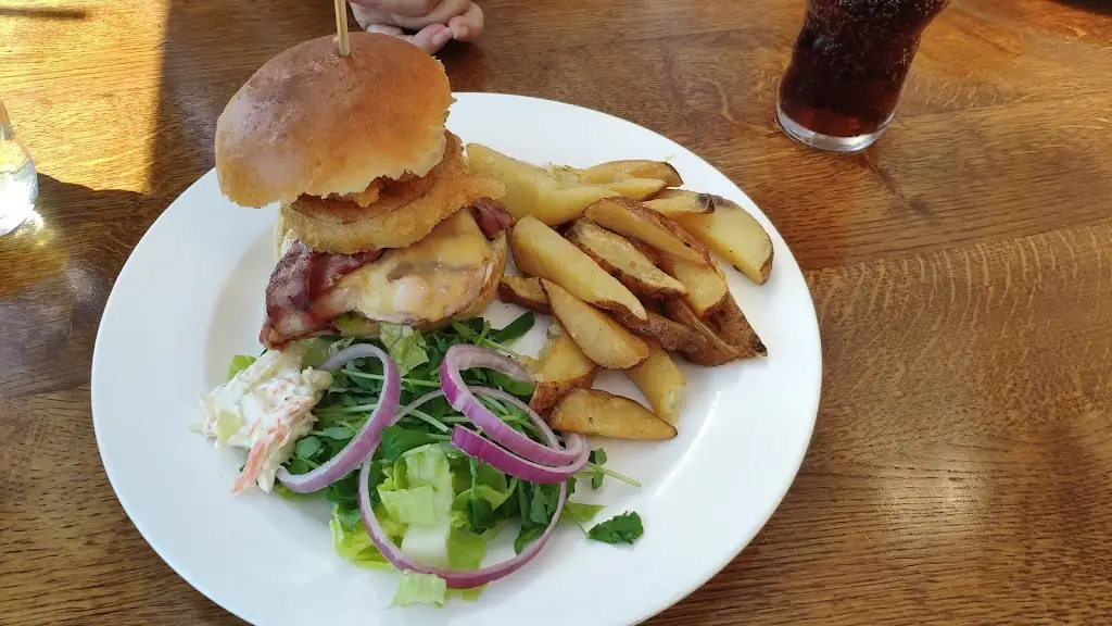 Menu_The Royalty_Otley_image_8