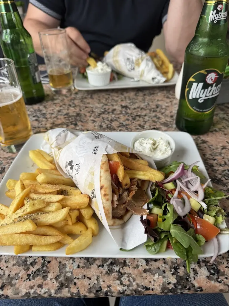 Emily W_Thomas' Taverna_Otley_review