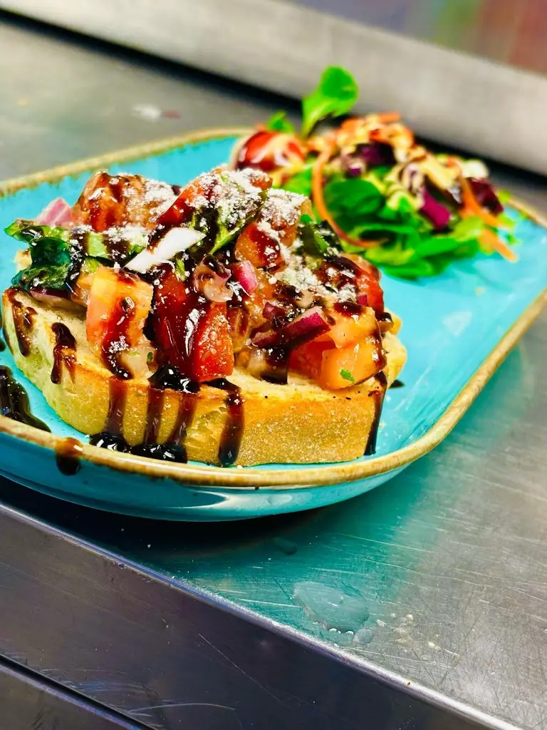 Efes Bar & Bistro_Otley_slider_image_2