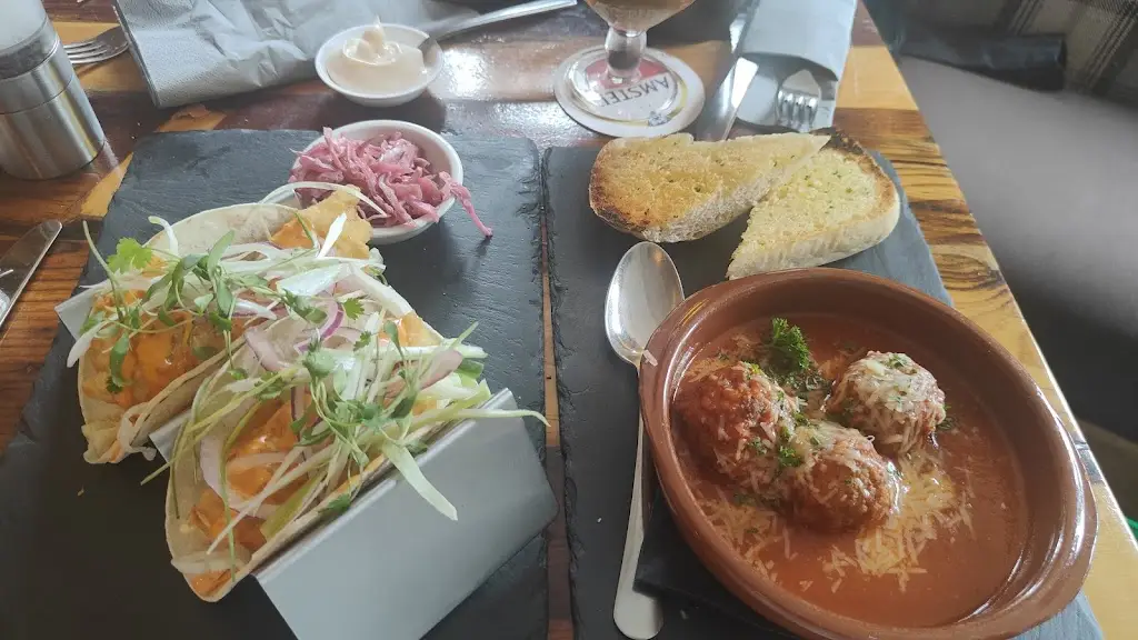 Victoria Shepherd_The Pheasant Bar & Grill_Oughtibridge_review