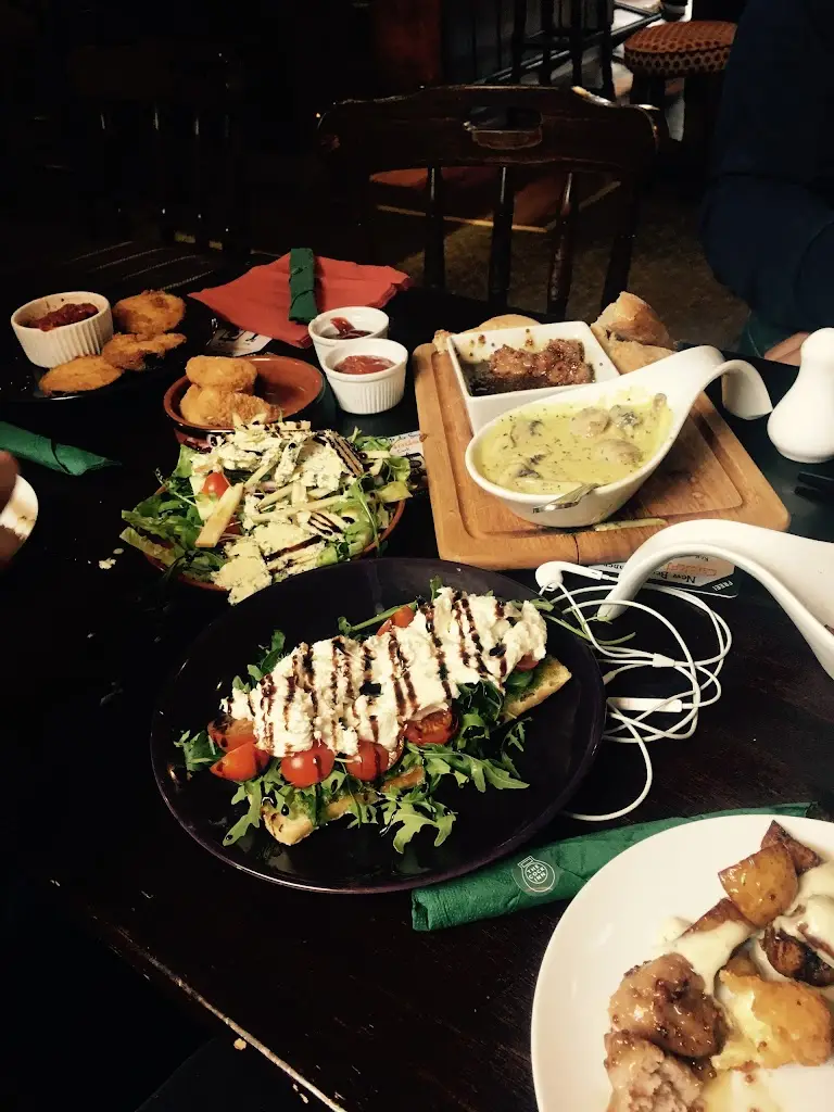 The Cock Inn_Oughtibridge_slider_image_3