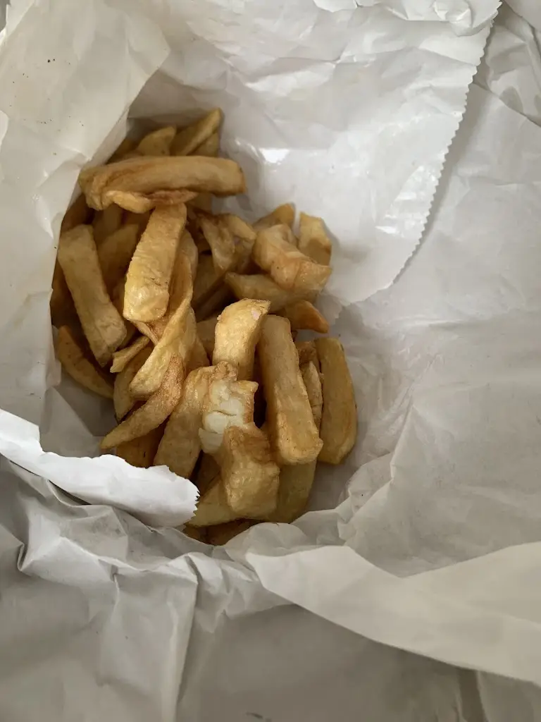 Ashleigh M_Purple lobster_Oughtibridge_review