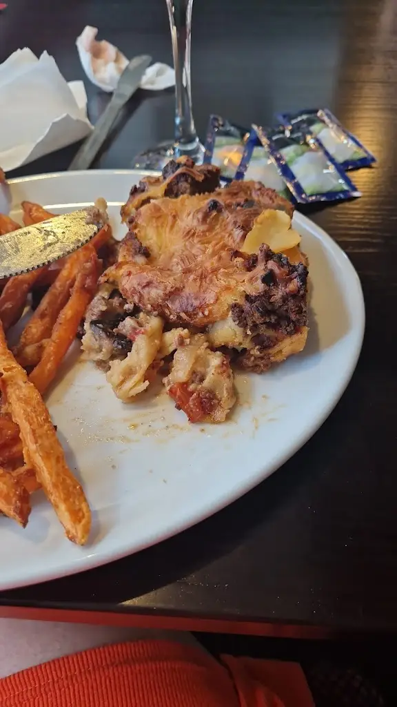 Laura Burrows_The White Hart_Owston Ferry_review