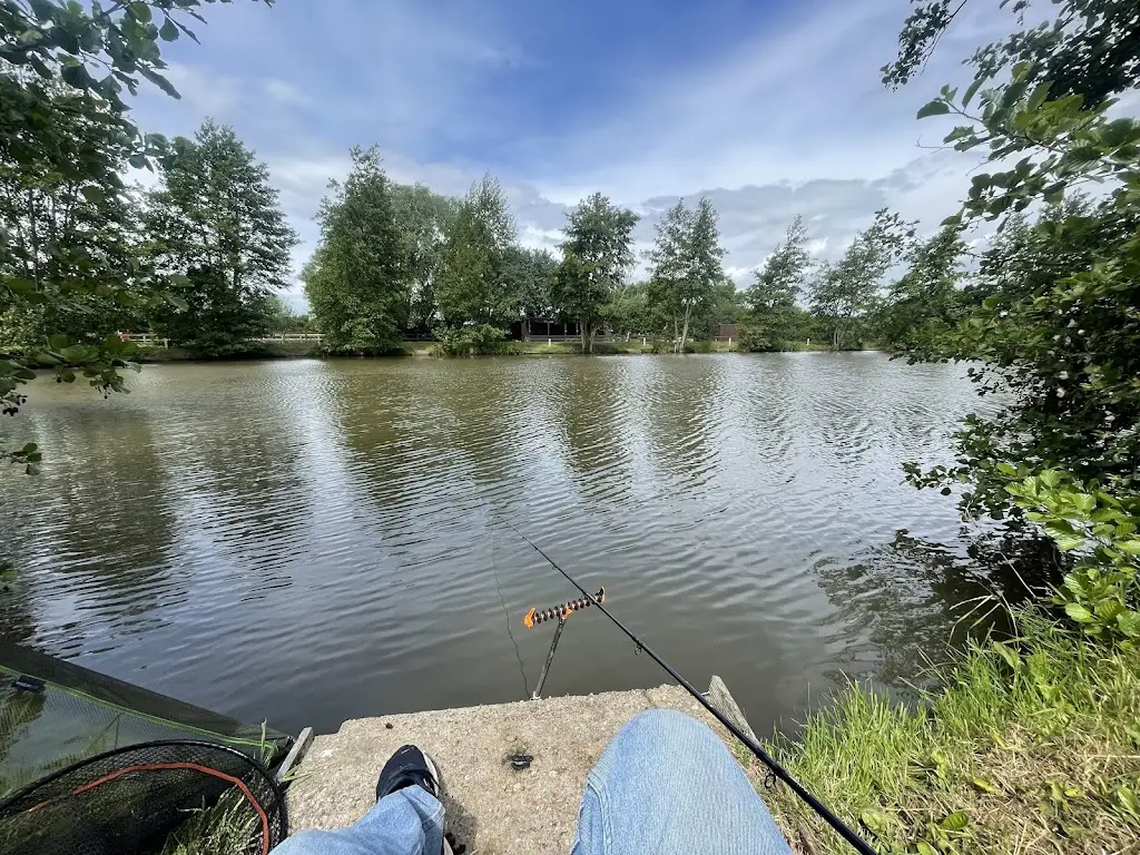 Christopher “C00K13 M0N5T3ER” Cairns_Owston ferry fisheries_Owston Ferry_review