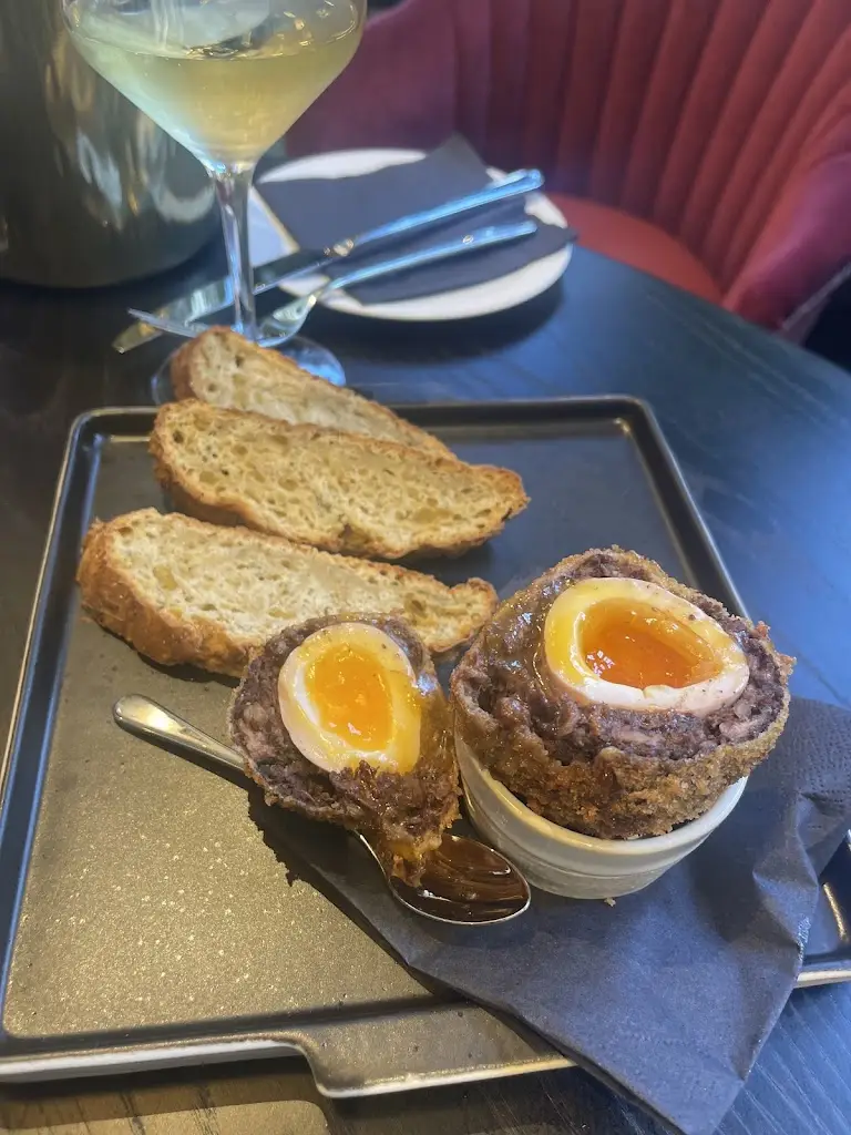 Menu_Hammond's Restaurant & Wine Bar_Oxted_image_5