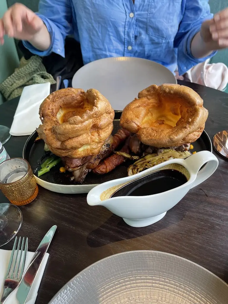 Arun Dhanraj_Hammond's Restaurant & Wine Bar_Oxted_review