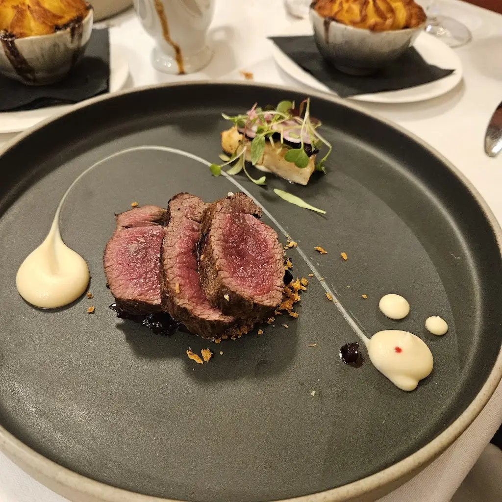 Hammond's Restaurant & Wine Bar_Oxted_slider_image_3