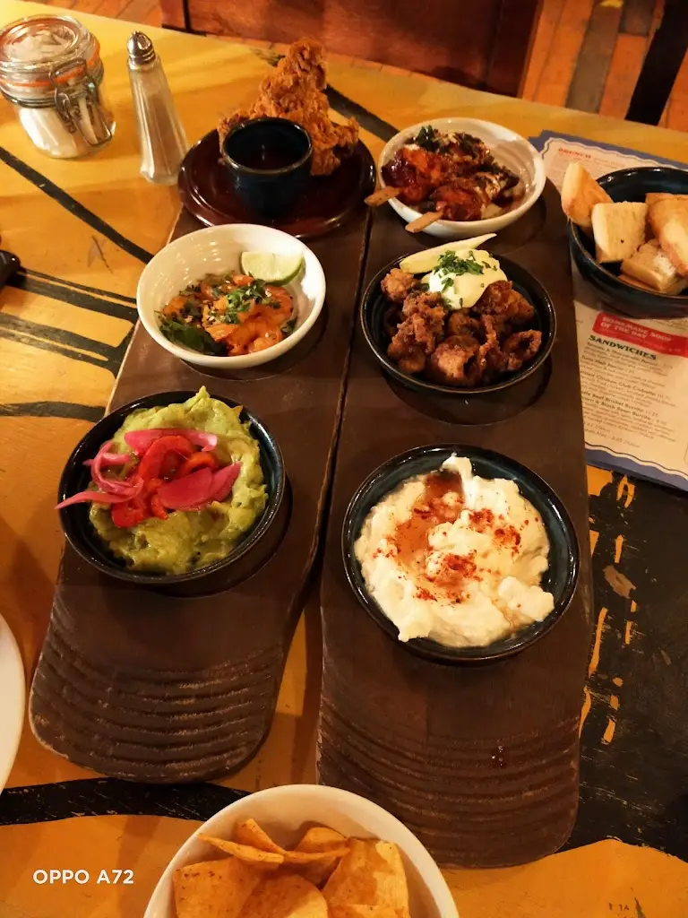 michelle hewgill_Ontano Lounge_Northallerton_review