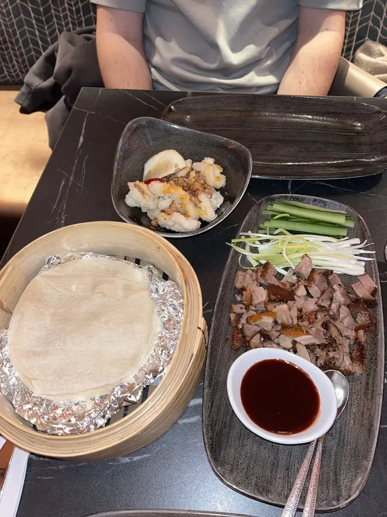 Tilly Hall_The Optimist_Northallerton_review