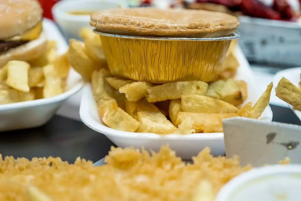 Menu_Loppy’s Fish Bar_Bartley Green_image_6