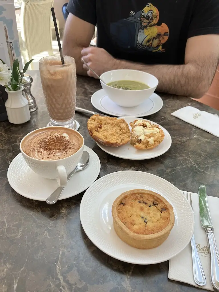 Jo Dontaskyoucantpronounceit _Bettys Café Tea Rooms Northallerton_Northallerton_review