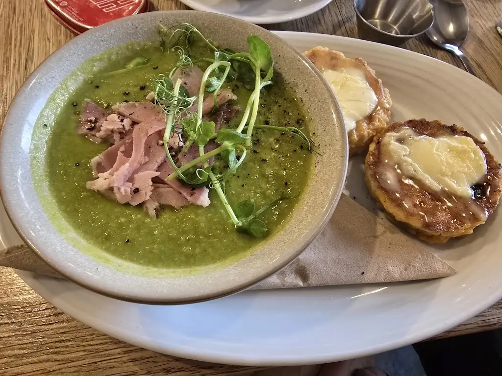 Fiona Hart_Roots Farm Shop & Cafe_Northallerton_review