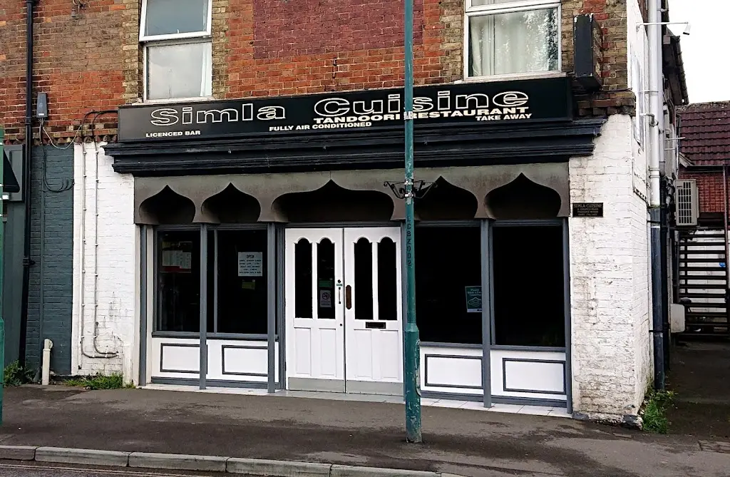 Simla Cuisine ristorante a Paddock Wood