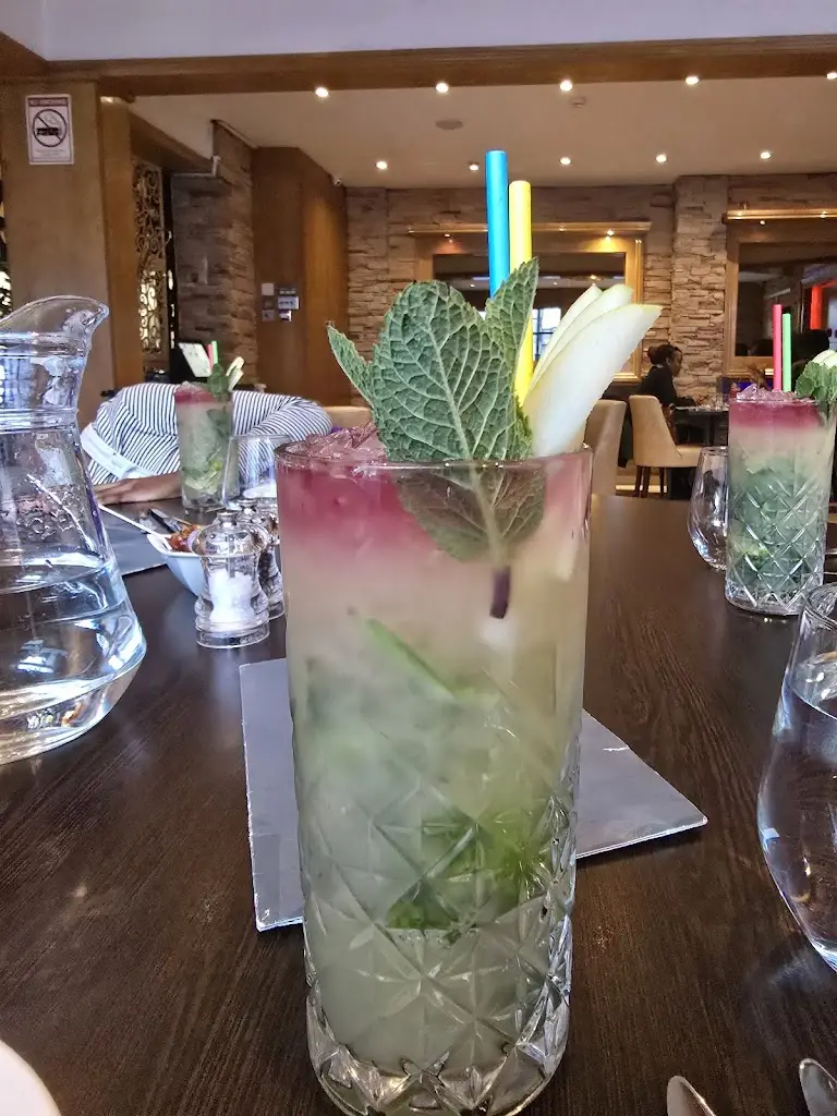 Emmy Akinlaja_Smokey Kitchen_Orpington_review