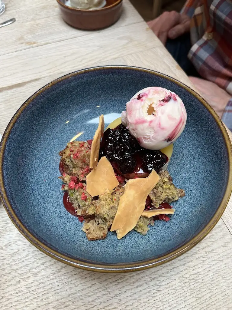 Hazza A_The New Inn_Baschurch_review