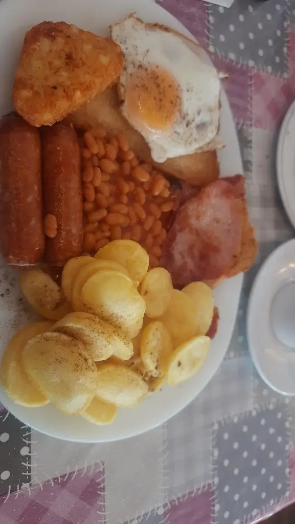 Karen Hawkes_The Baytree Cafe_Ottery St Mary_review