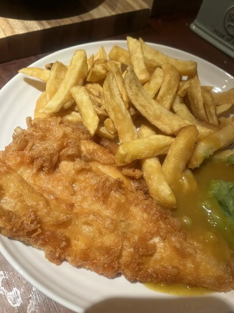 Michelle Teissier_The Ottery Chippy_Ottery St Mary_review