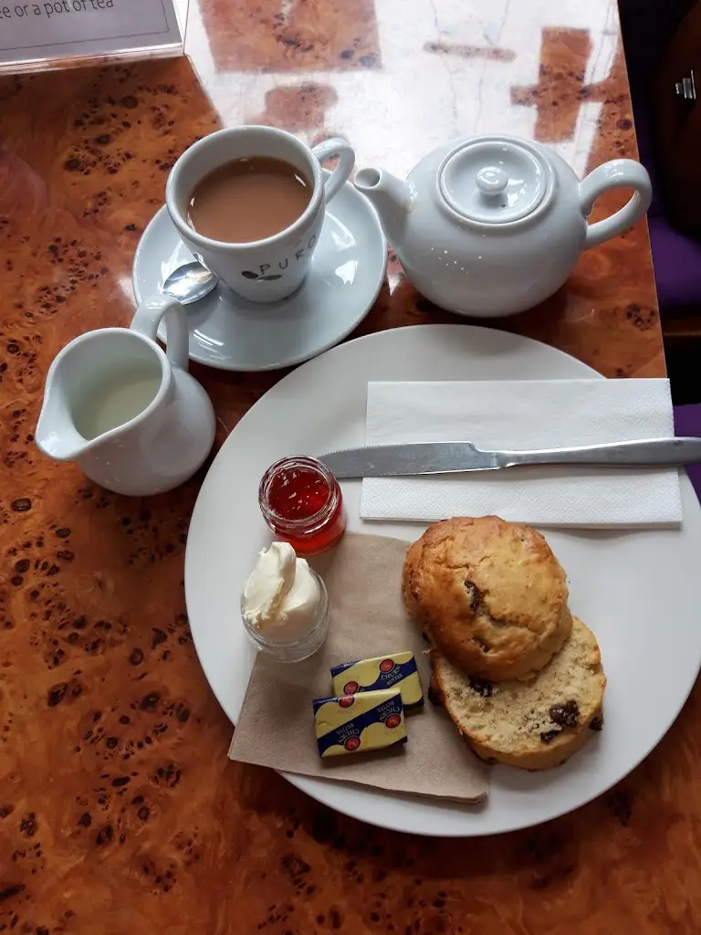 The Silver Otter Cafe_Ottery St Mary_slider_image_3