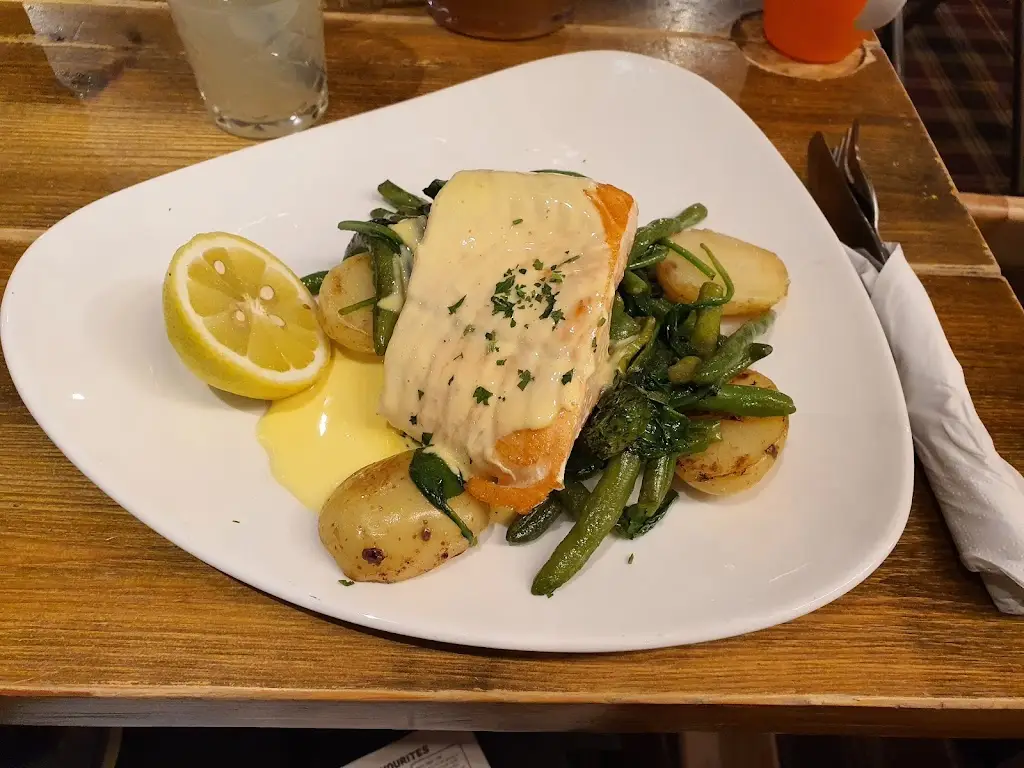 Menu_The London Stone - JD Wetherspoon_Allhallows_image_8