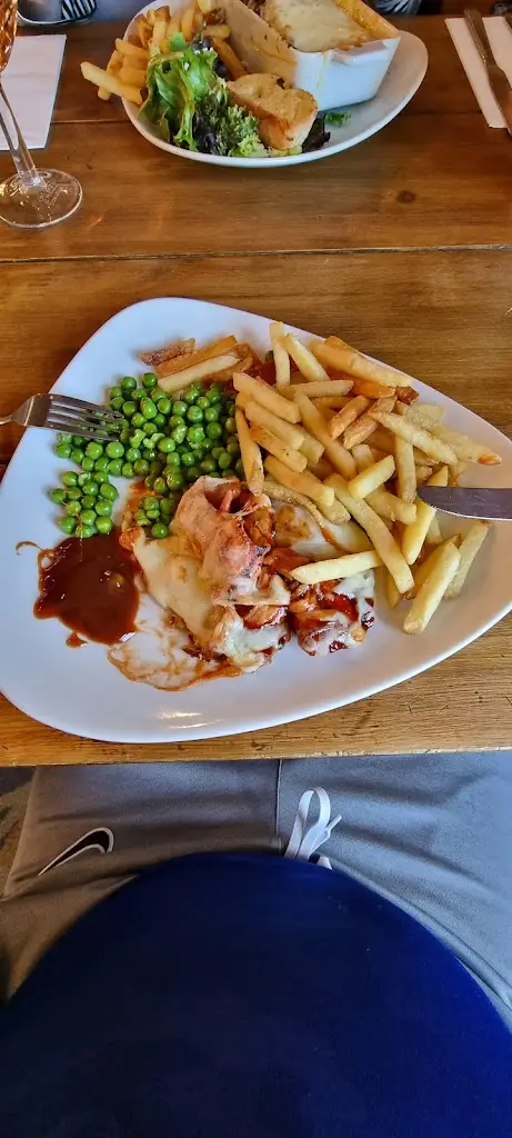 Menu_The London Stone - JD Wetherspoon_Allhallows_image_9