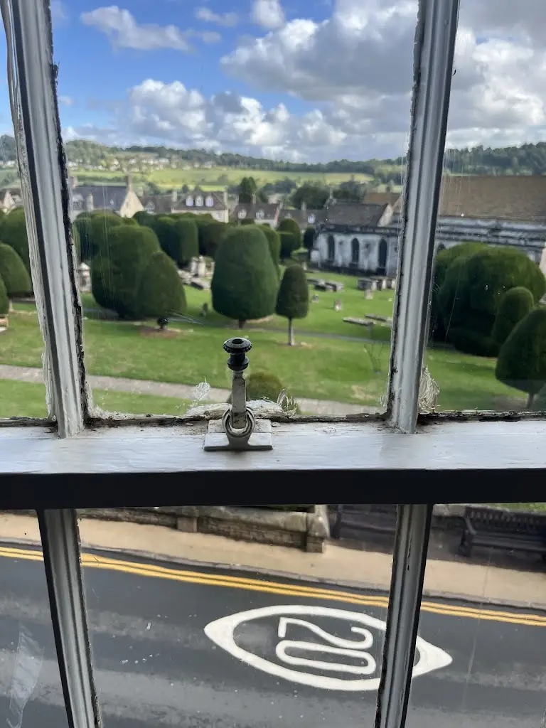 Steve Barry_The Oak, Painswick_Painswick_recensione