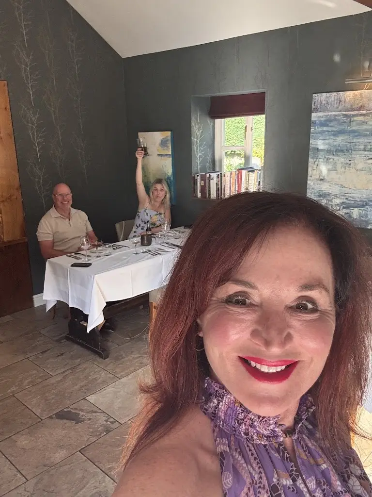 Sheri Ranger_Nut Tree Inn_Oxfordshire_review