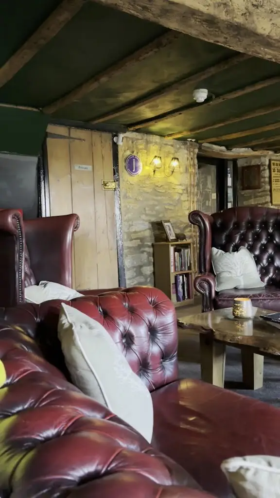 Nut Tree Inn_Oxfordshire_slider_image_2