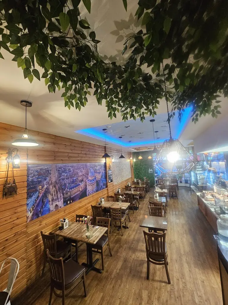 The Spires Cafe & Restaurant_Oxfordshire_slider_image_3