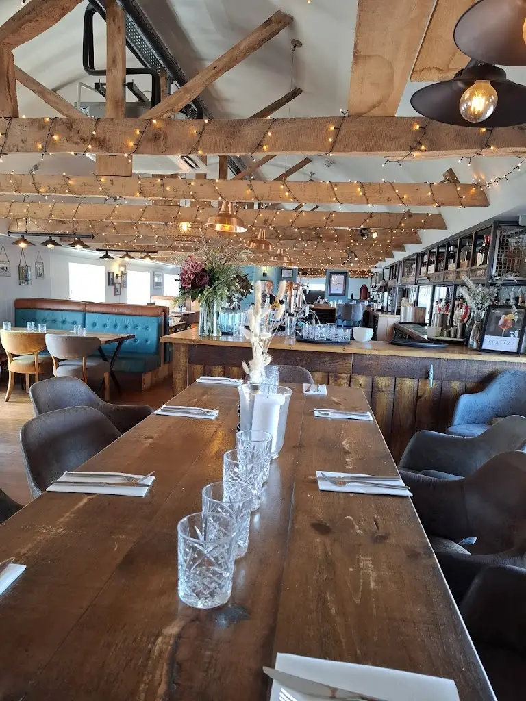 Harbour Light, Paignton_Paignton_slider_image_3