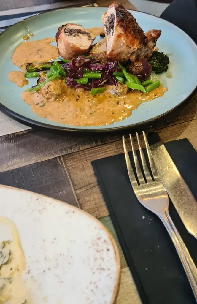 Toby Murray Leeder_TJ's Restaurant_Paignton_review