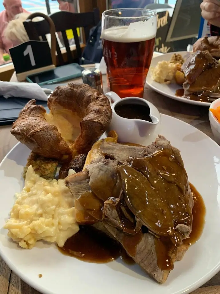 Olga Novikova_Grand Central_Paignton_review