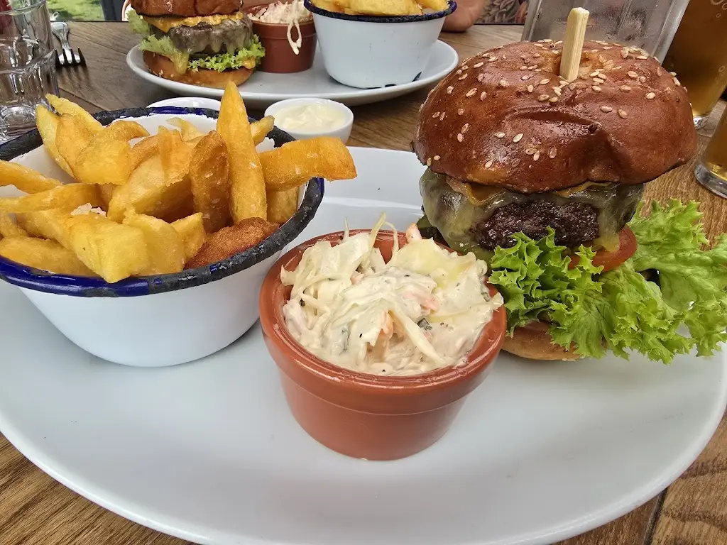 Joe G_Tap and Kitchen_Oundle_recensione