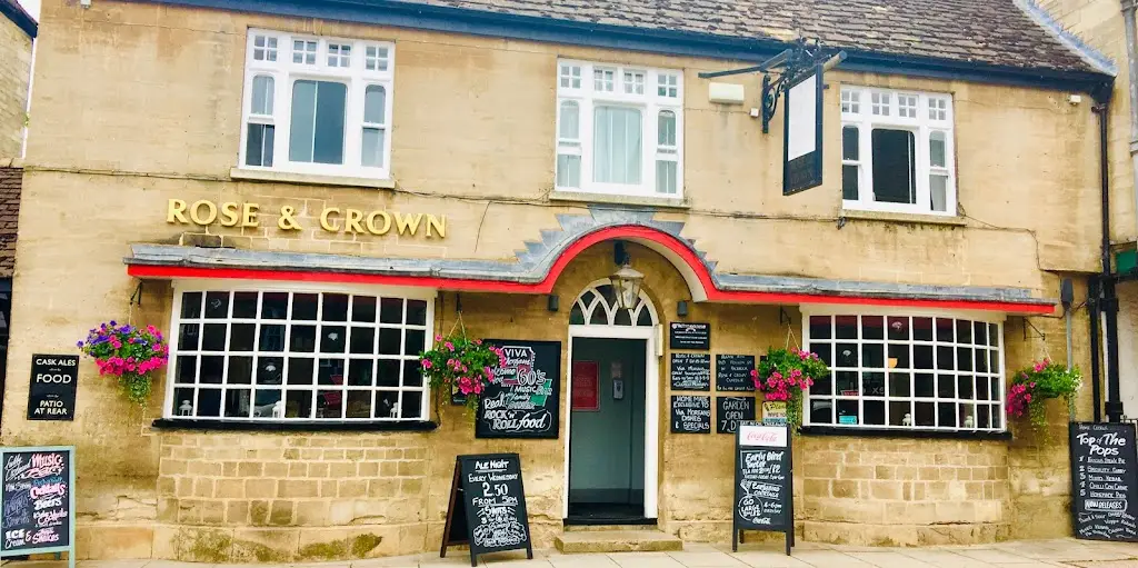 Rose & Crown restaurant in Oundle