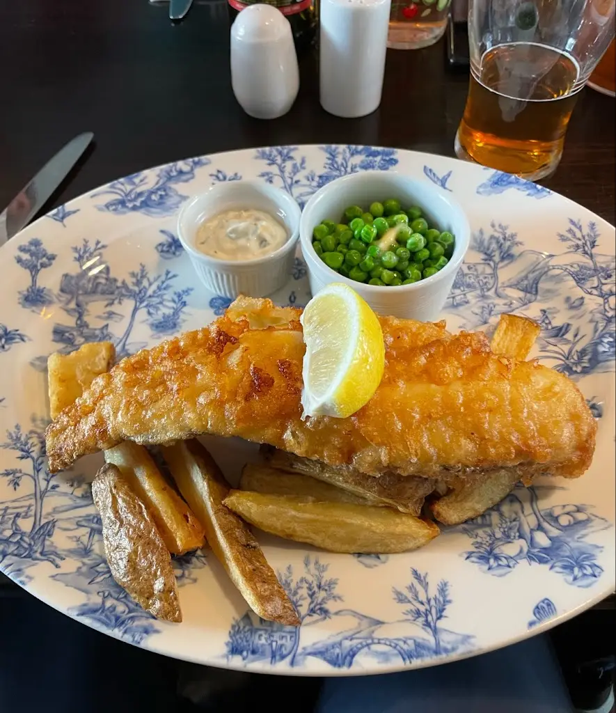 Madelyn Smith_The Ship Inn_Oundle_review