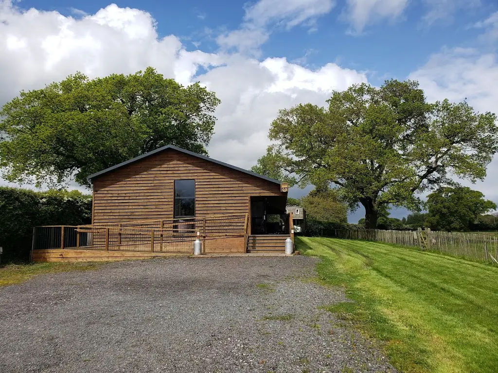 Hebble_The Moat Shed_Baschurch_review