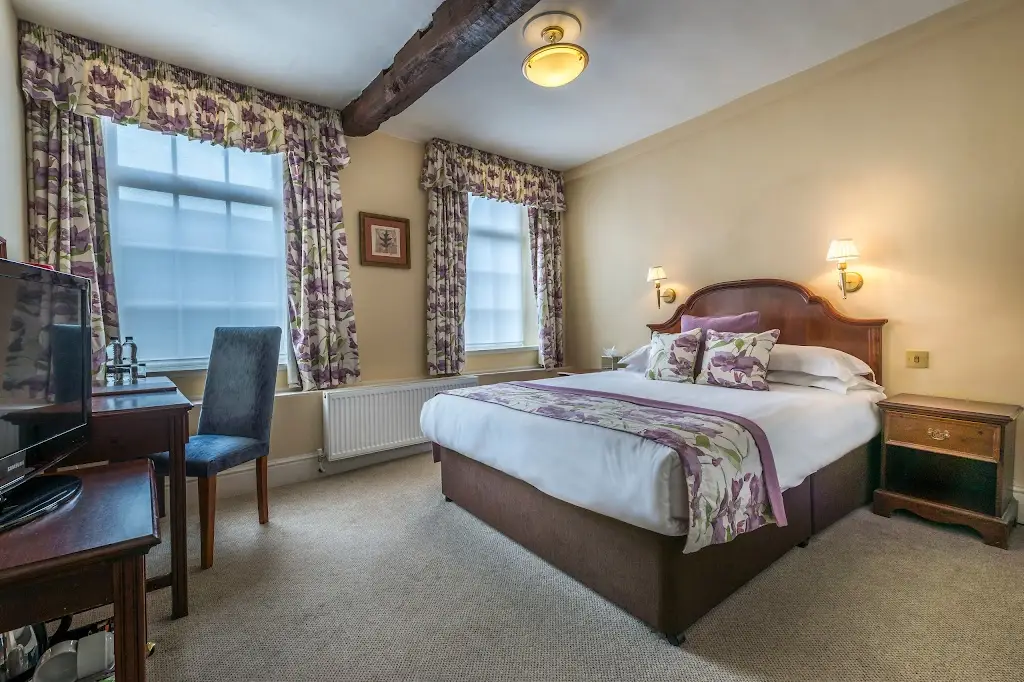 The Talbot Hotel_Oundle_slider_image_2