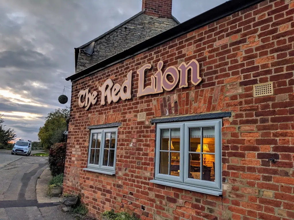 The Red Lion restaurant in Oundle