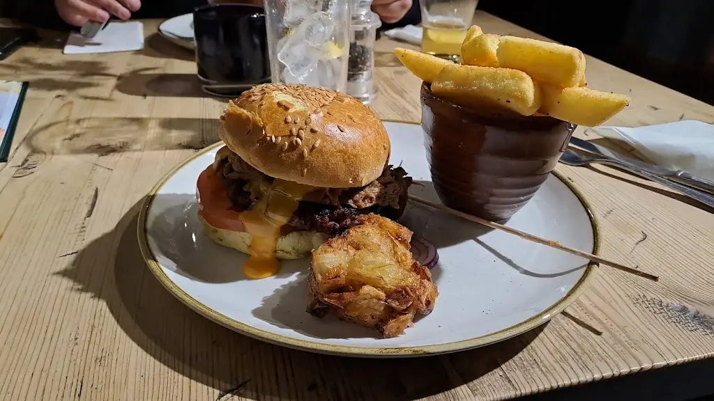 The Cuckoo_Oundle_slider_image_3