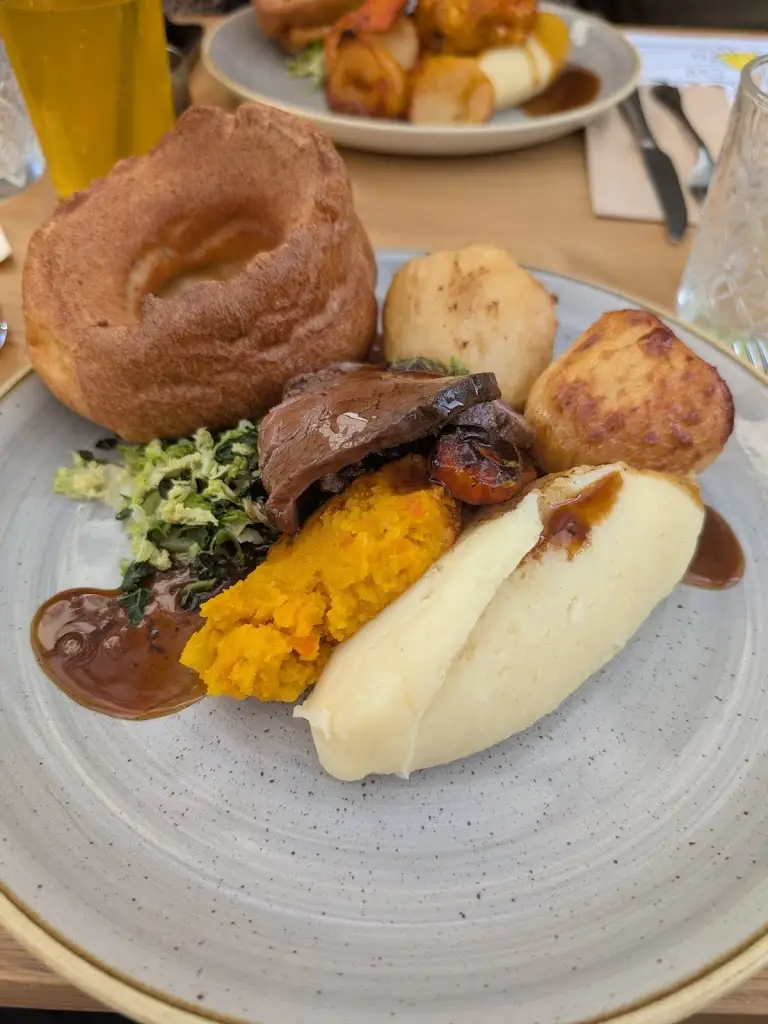 Mick Ceebee_The Wayfarer_Parbold_review