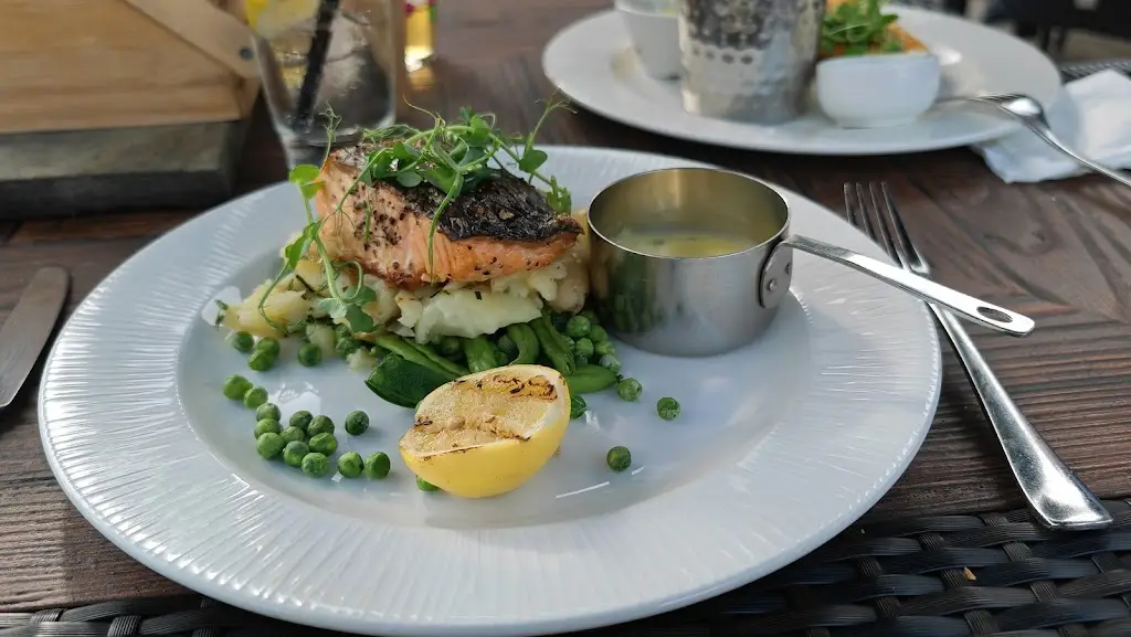 Saorsa Cainnte_Miller & Carter Parbold_Parbold_review